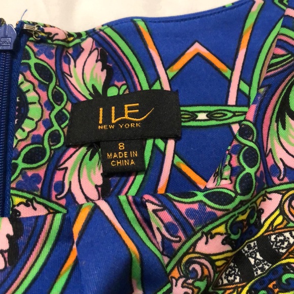 Dress - Picture 2 of 2